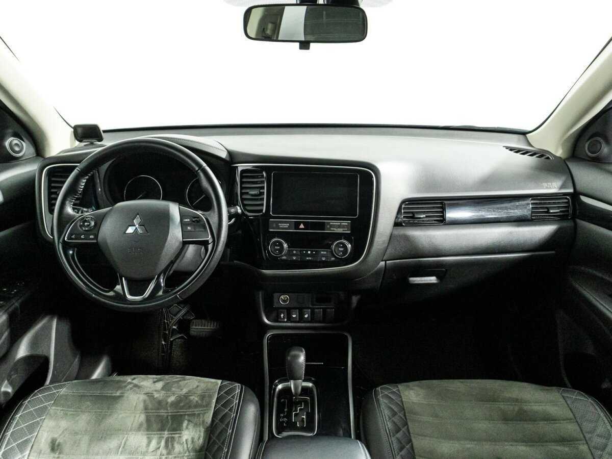 Mitsubishi Outlander, 2019 Фото №13