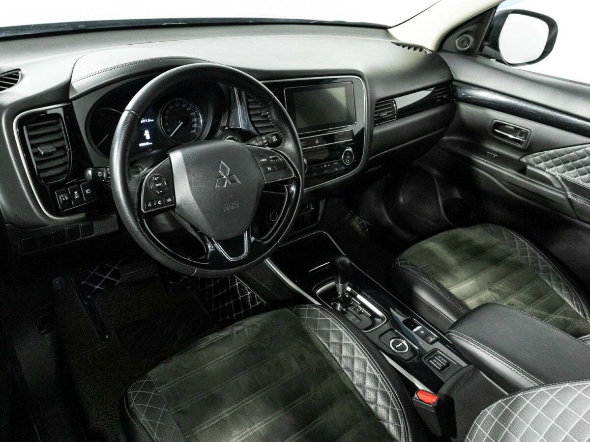 Mitsubishi Outlander, 2019 Фото №11