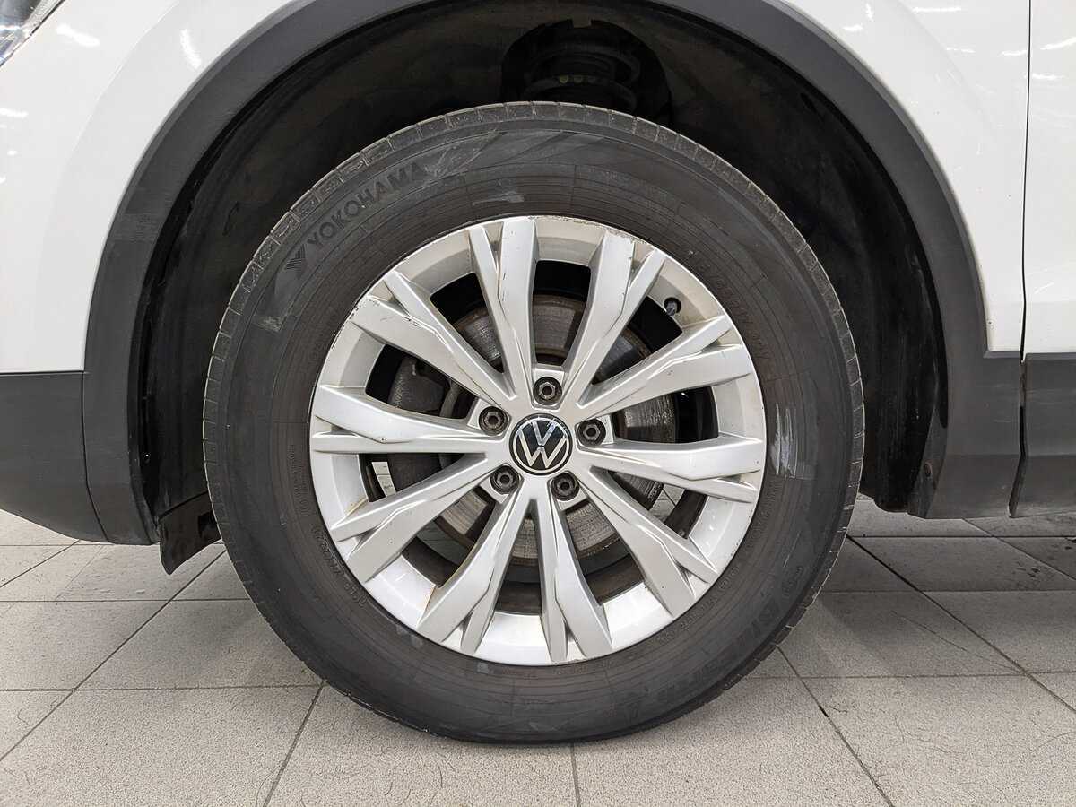 Volkswagen Tiguan, 2021 Фото №11
