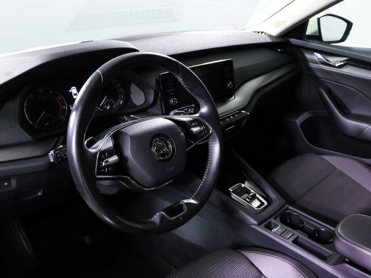 Skoda Octavia, 2021 Фото №14