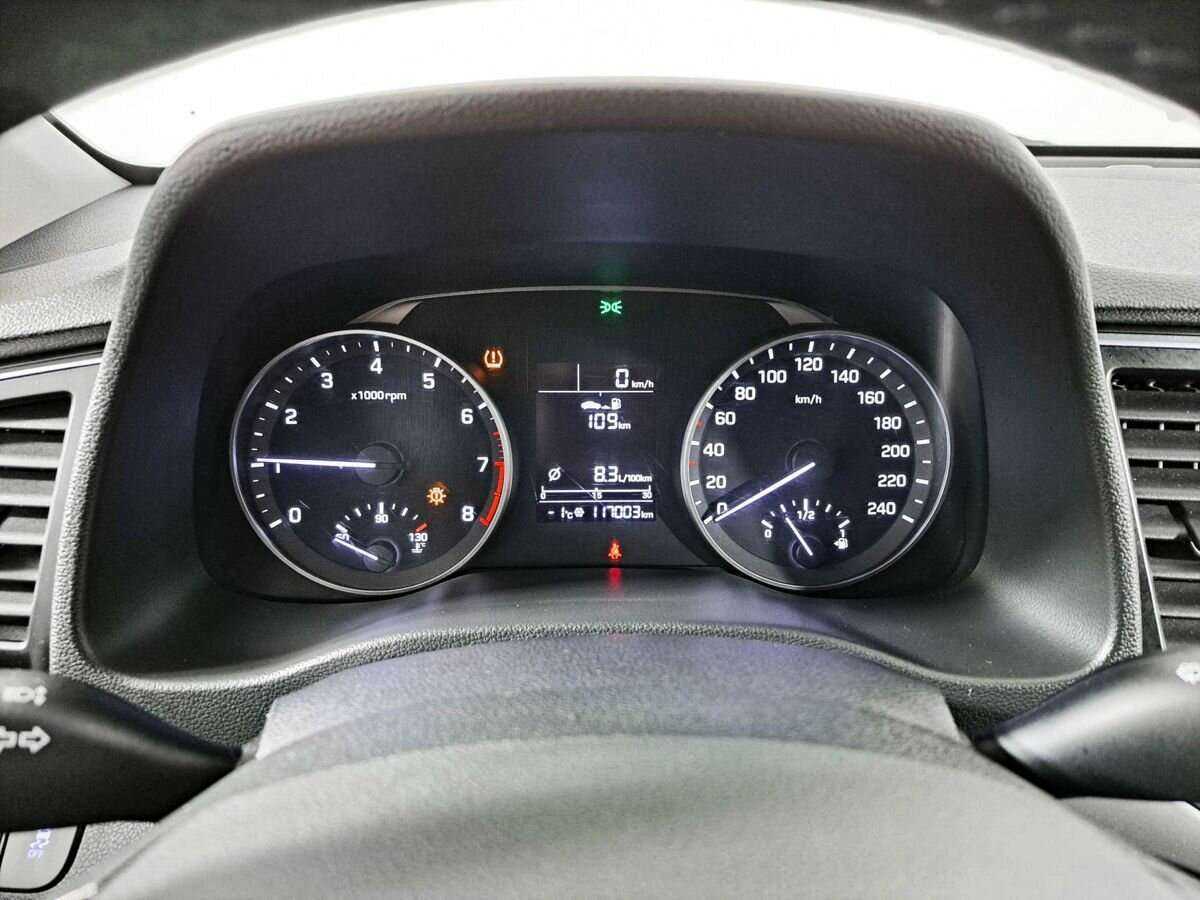 Hyundai Elantra, 2018 Фото №13