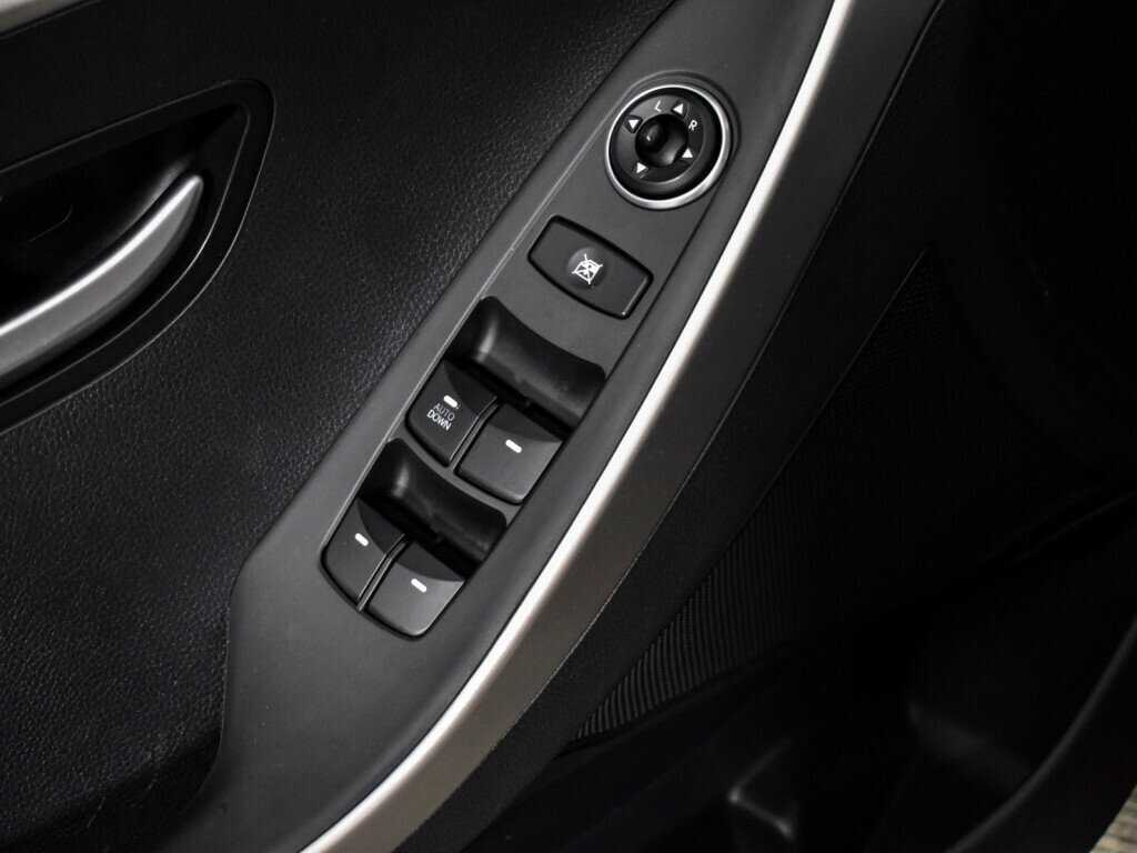 Hyundai i30, 2013 Фото №10