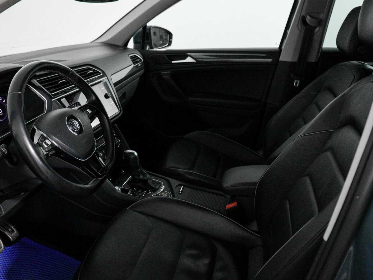 Volkswagen Tiguan, 2019 Фото №9