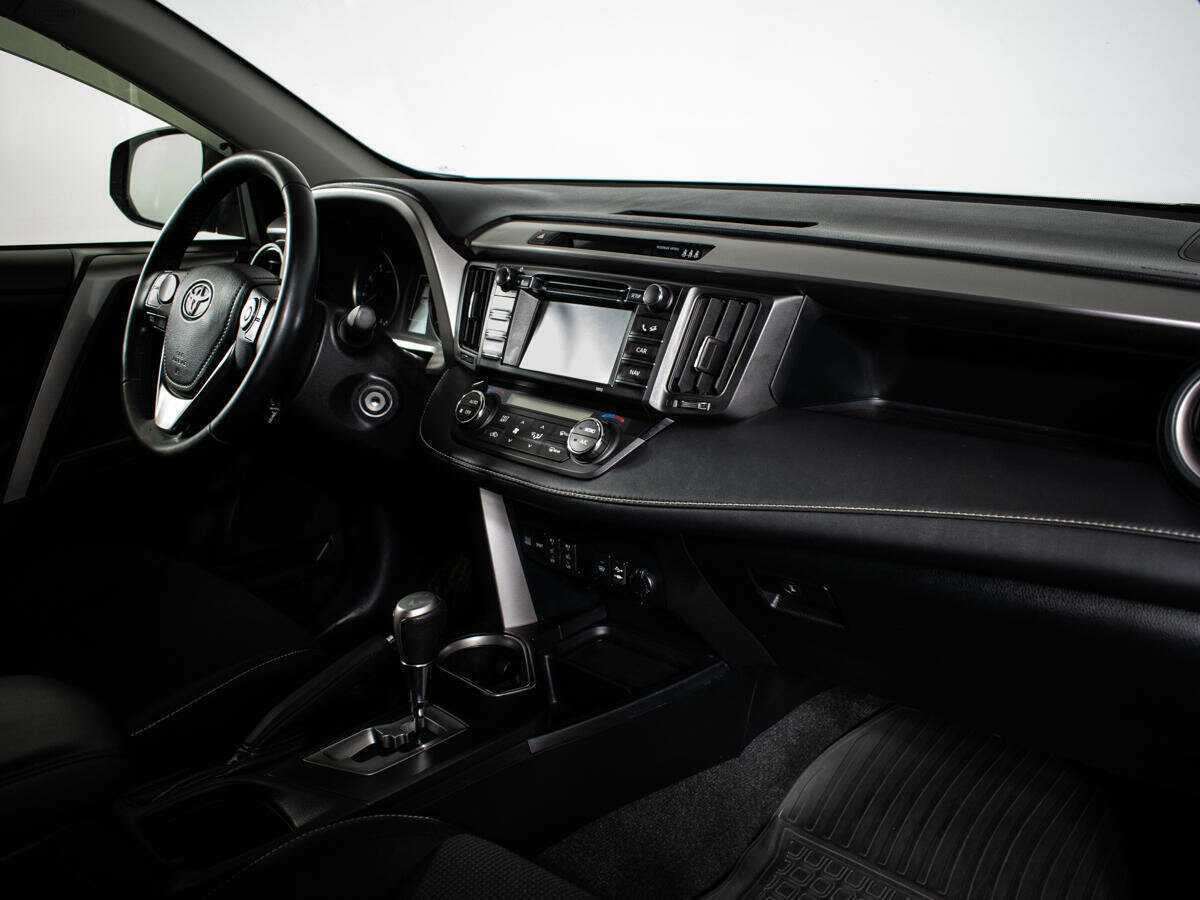 Toyota RAV4, 2016 Фото №7