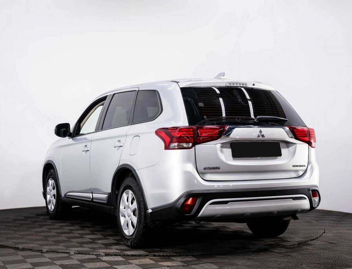 Mitsubishi Outlander, 2019 Фото №4