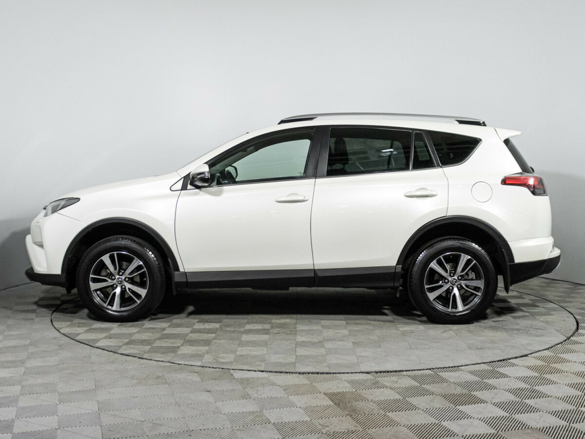 Toyota RAV4 IV (XA40) Рестайлинг, 2017 Фото №8
