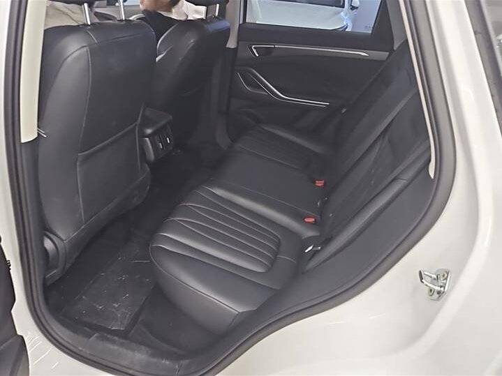 FAW Bestune T55, 2021 Фото №8