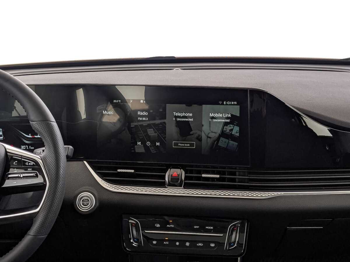 FAW Bestune B70, 2023 Фото №16