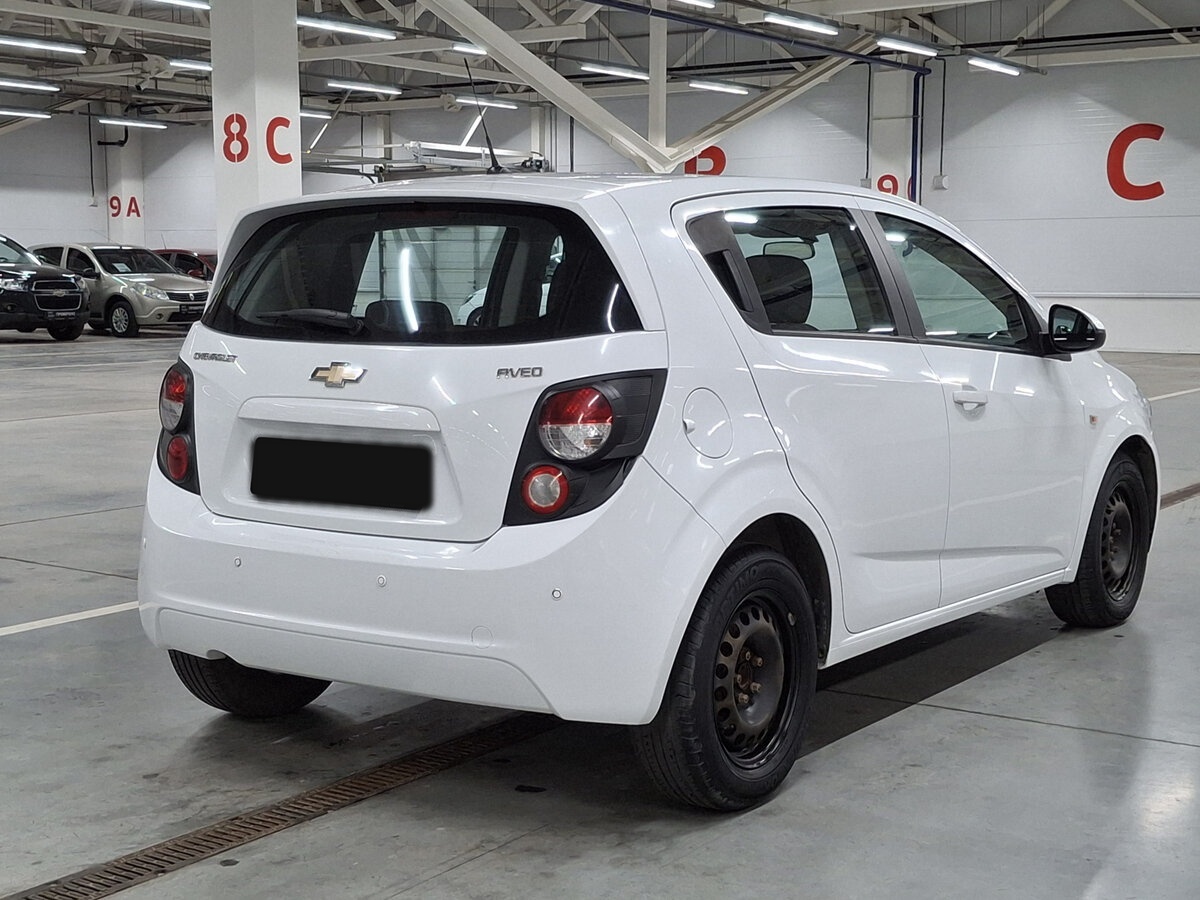 Chevrolet Aveo II, 2015 Фото №5