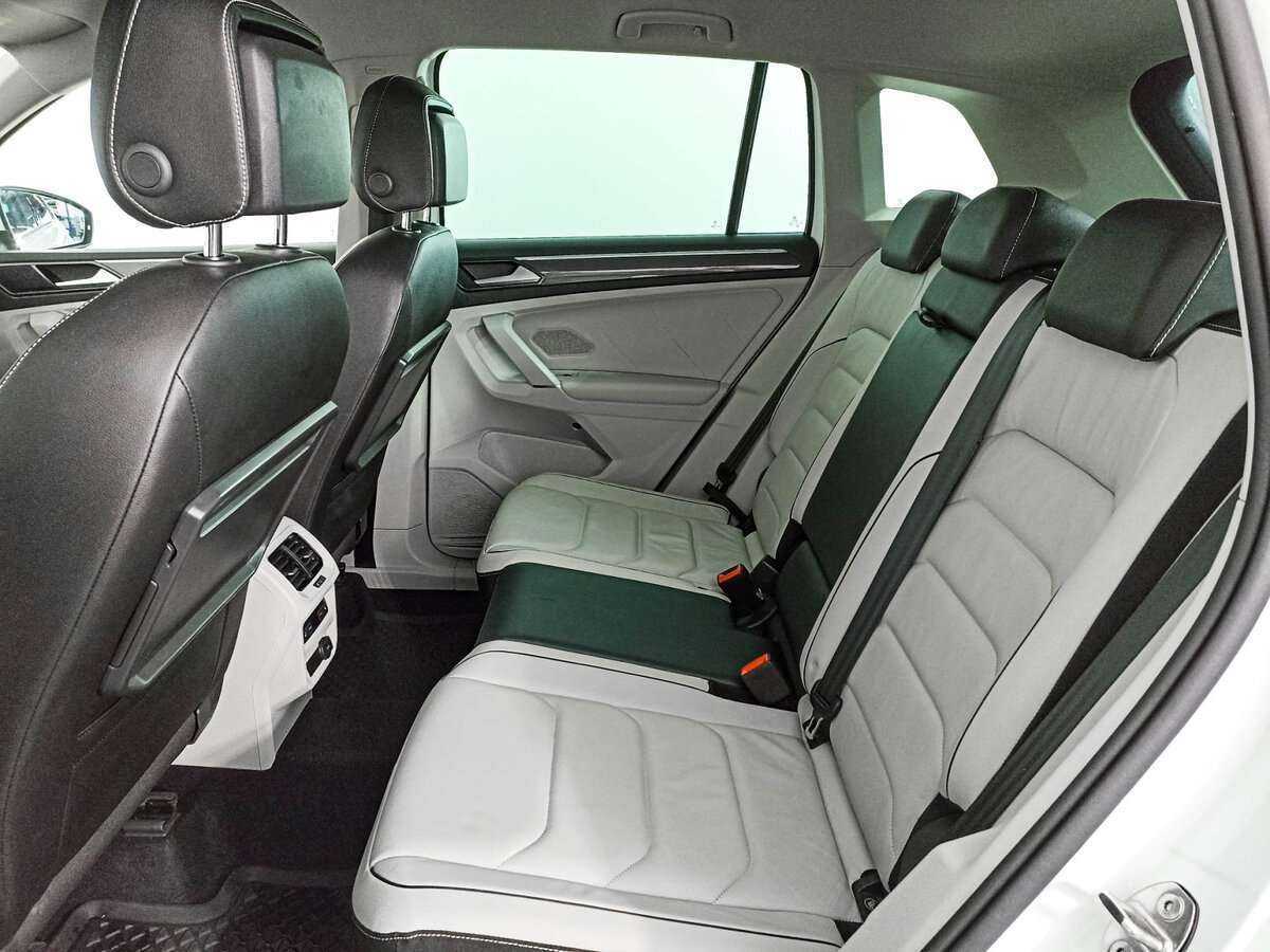 Volkswagen Tiguan, 2017 Фото №10