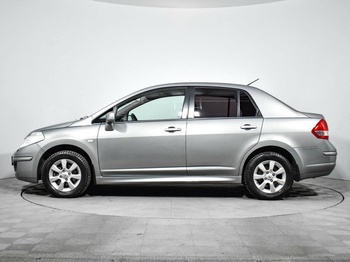 Nissan Tiida, 2013 Фото №8