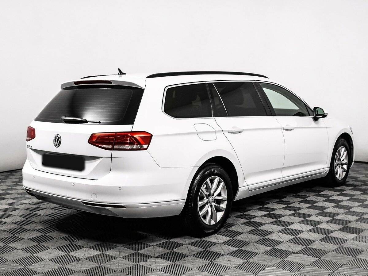 Volkswagen Passat, 2018 Фото №5