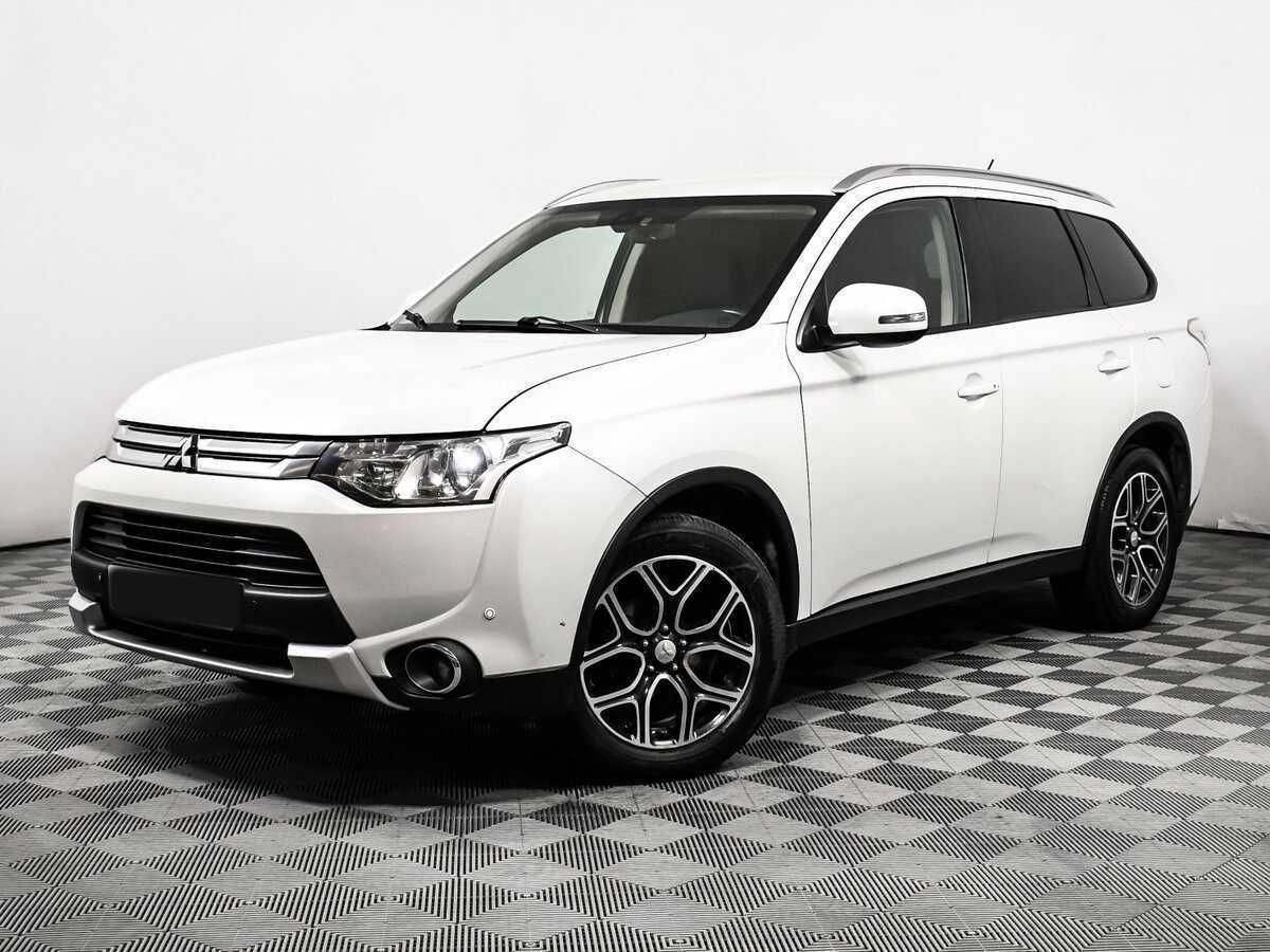 Mitsubishi Outlander, 2015 Фото №1
