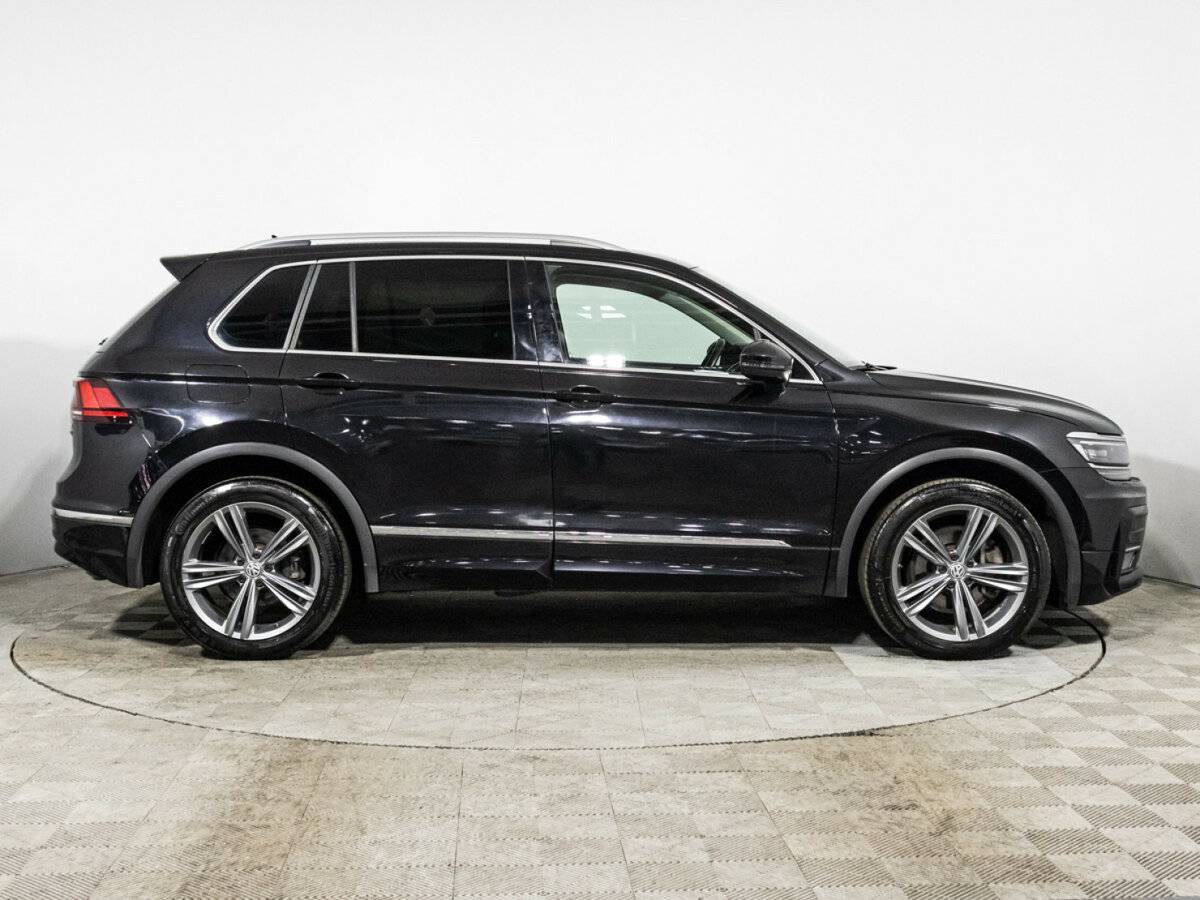 Volkswagen Tiguan, 2018 Фото №4