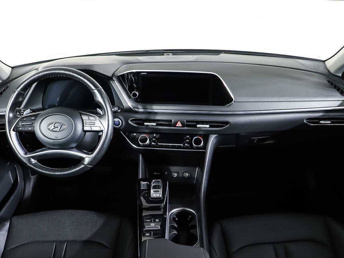 Hyundai Sonata, 2022 Фото №11