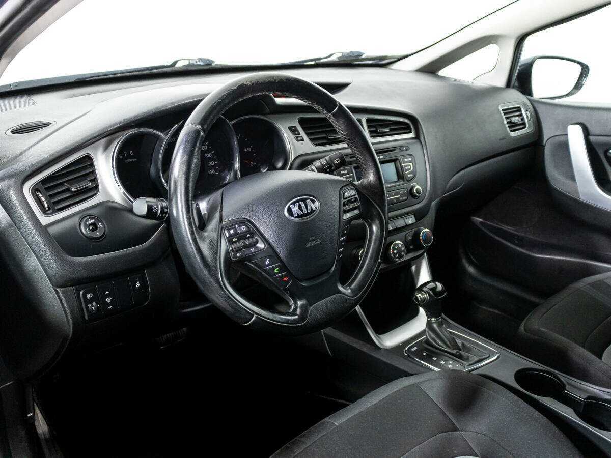 Kia Ceed, 2013 Фото №11