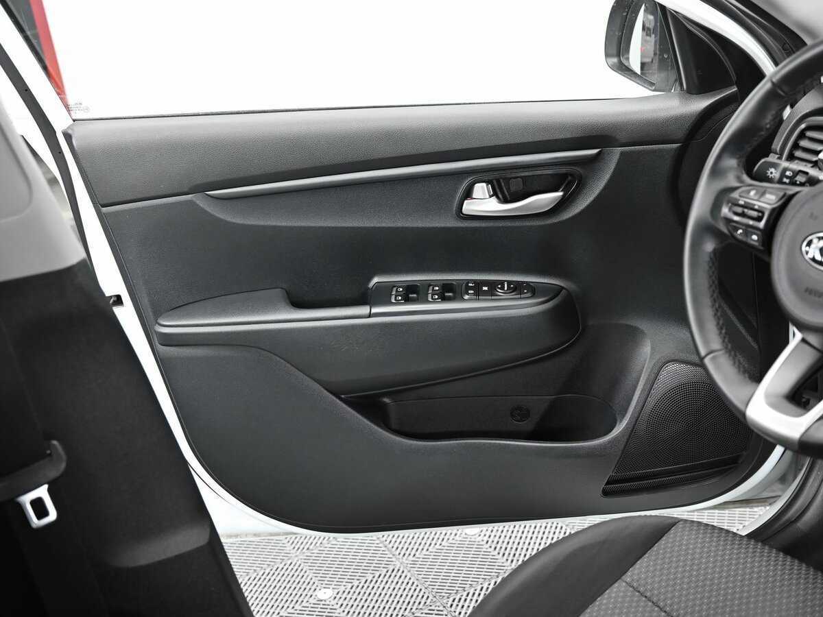 Kia Rio, 2020 Фото №6