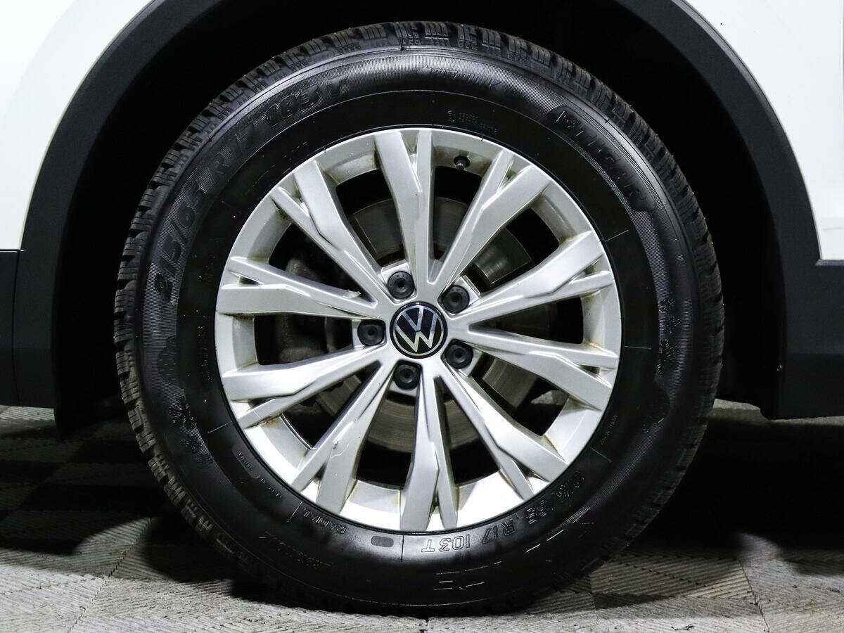 Volkswagen Tiguan, 2020 Фото №21