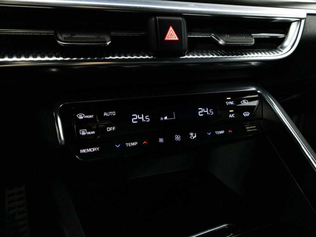 Kia K5, 2021 Фото №18