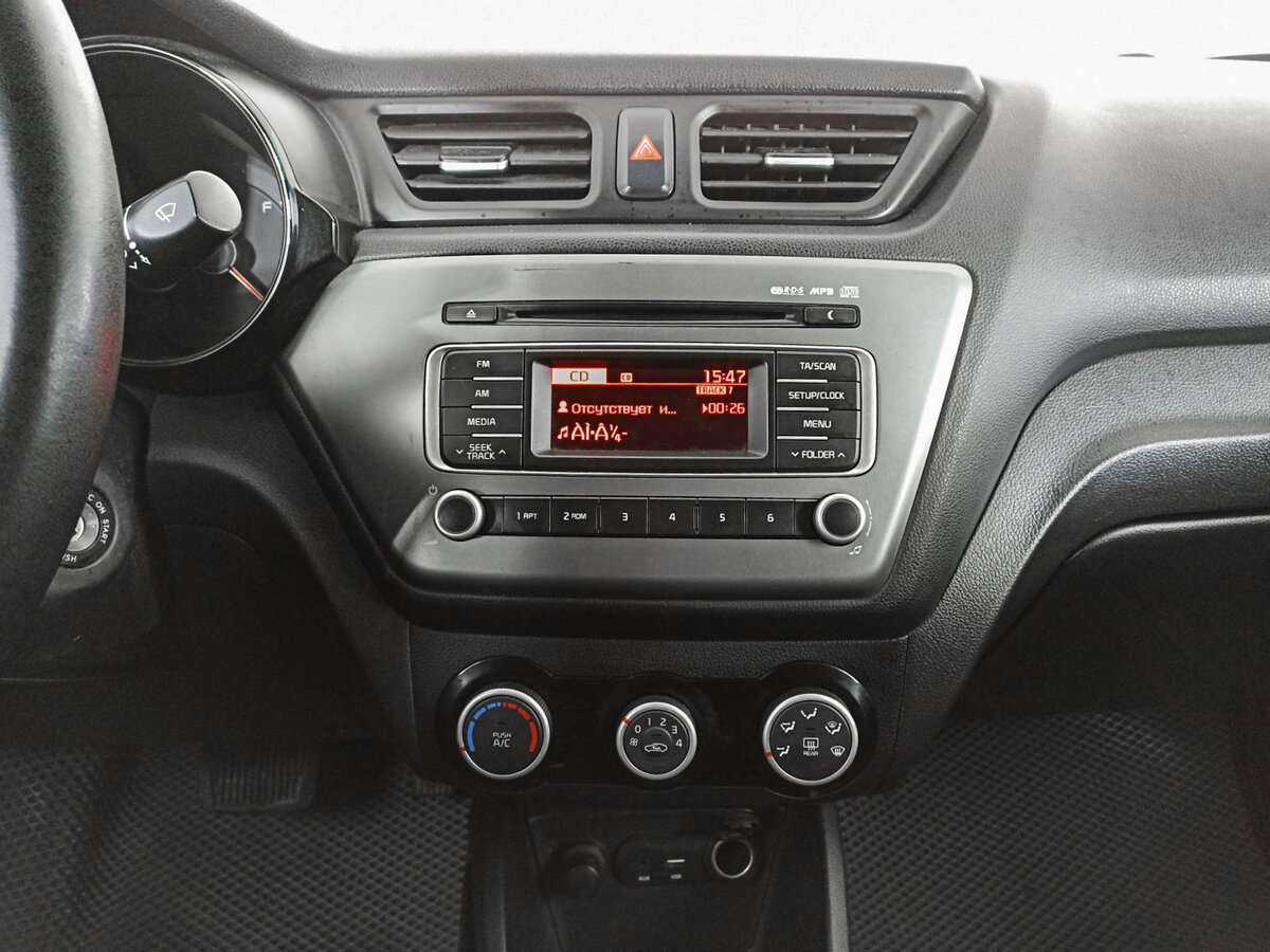 Kia Rio, 2017 Фото №11