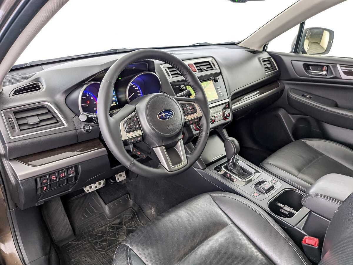 Subaru Outback, 2017 Фото №12
