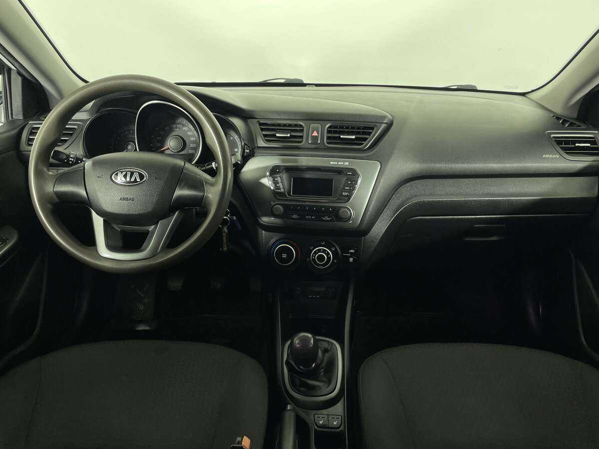 Kia Rio 5-speed, 2013 Фото №8