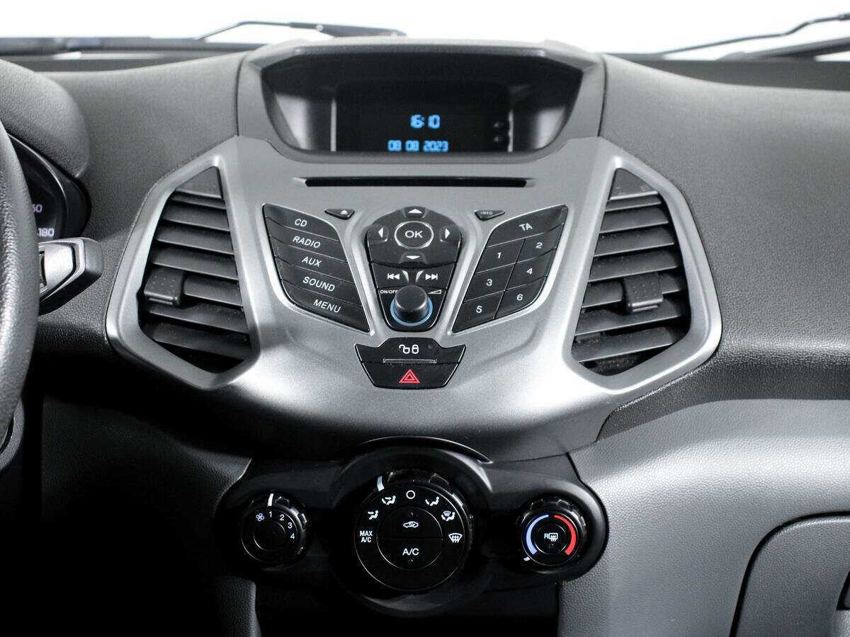 Ford EcoSport, 2015 Фото №13