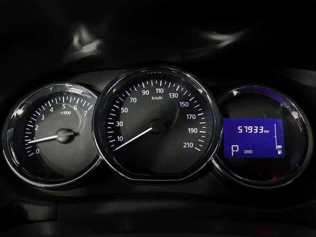 Nissan Terrano, 2017 Фото №10