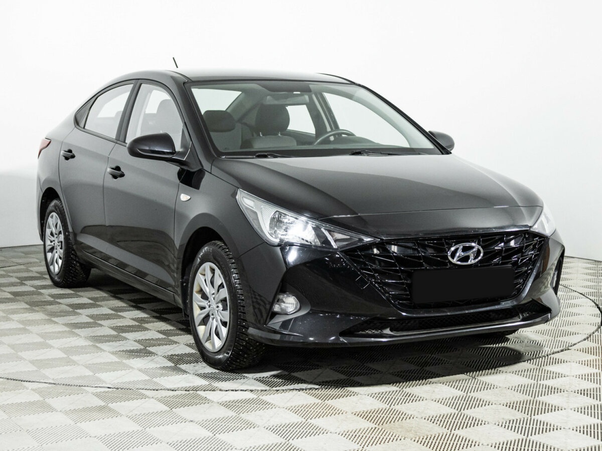 Hyundai Solaris II Рестайлинг, 2022 Фото №3