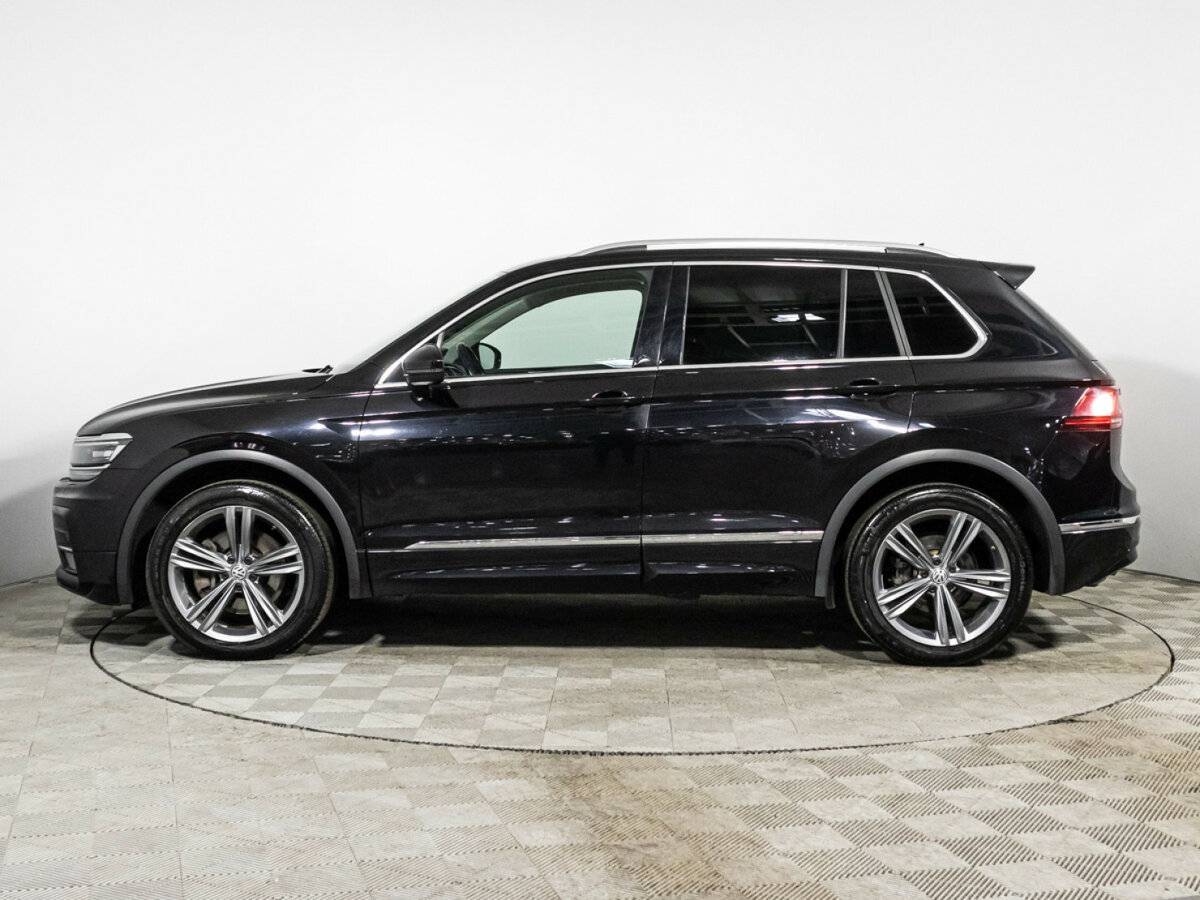 Volkswagen Tiguan, 2018 Фото №8