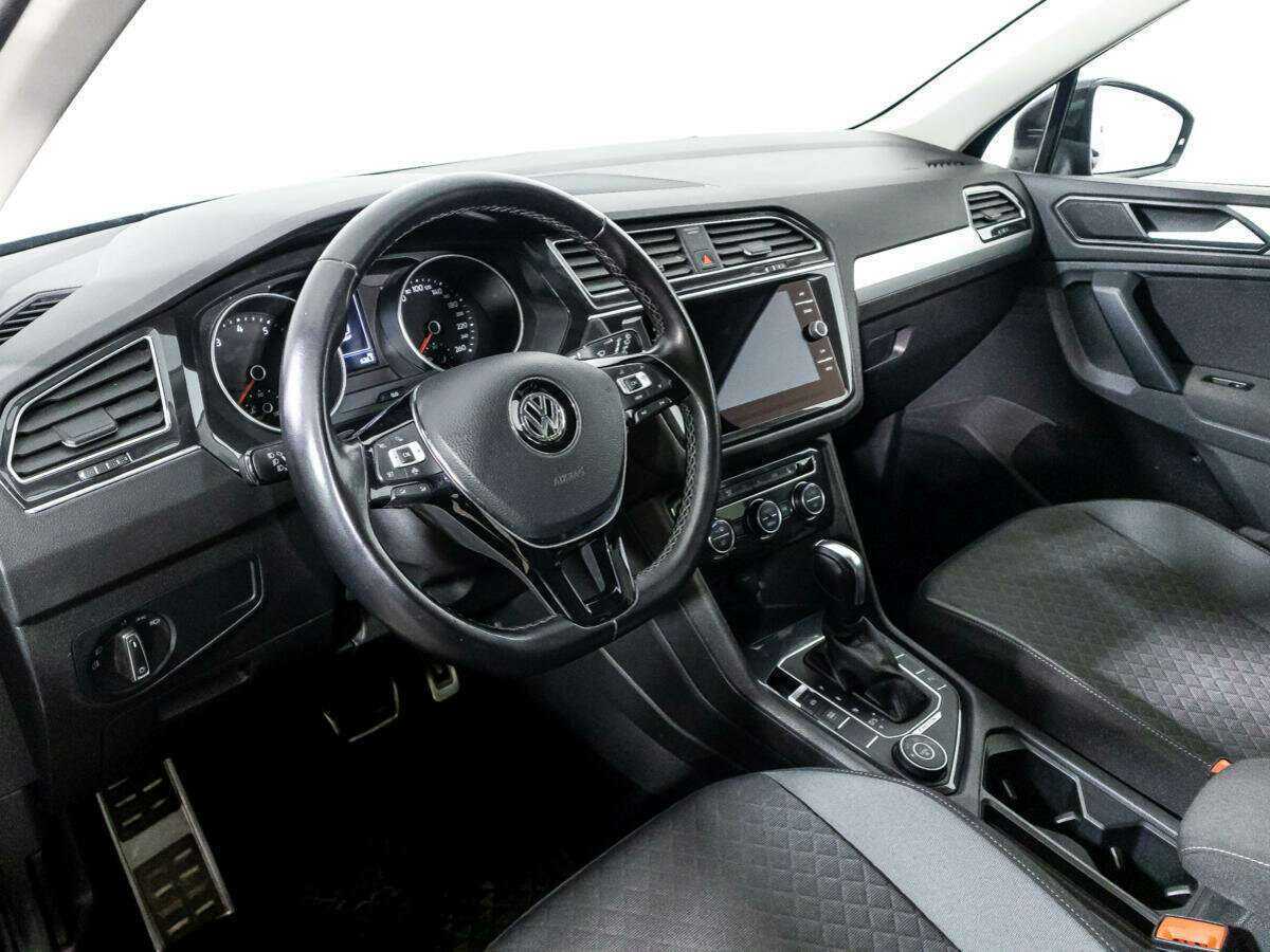 Volkswagen Tiguan, 2020 Фото №11