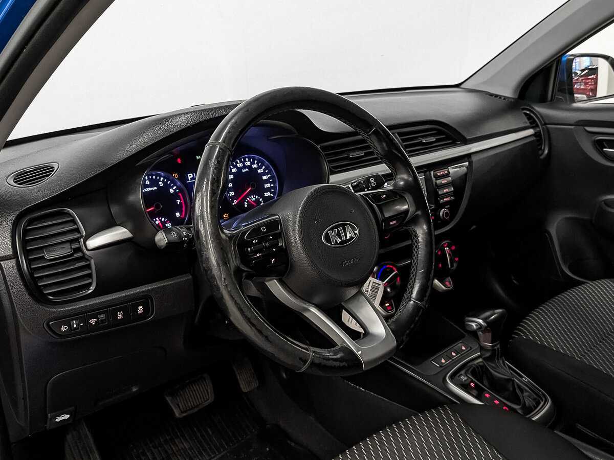 Kia Rio X-Line, 2019 Фото №14