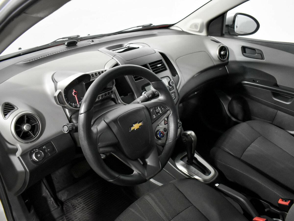 Chevrolet Aveo II, 2014 Фото №9