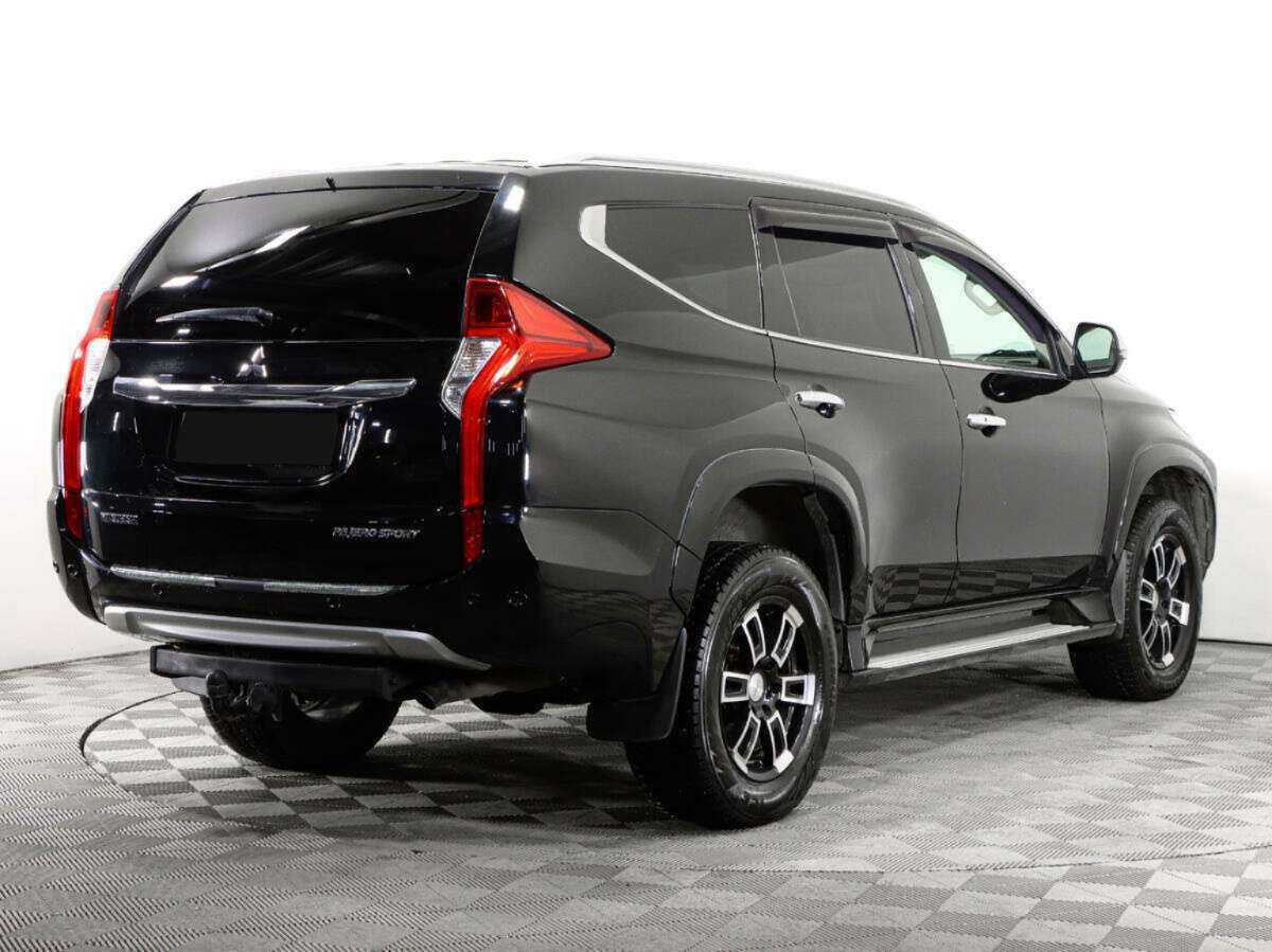 Mitsubishi Pajero Sport, 2017 Фото №5