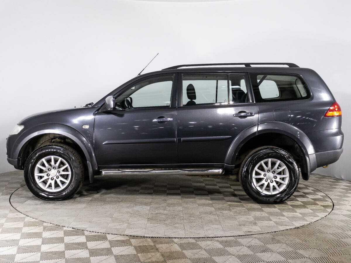 Mitsubishi Pajero Sport, 2012 Фото №8