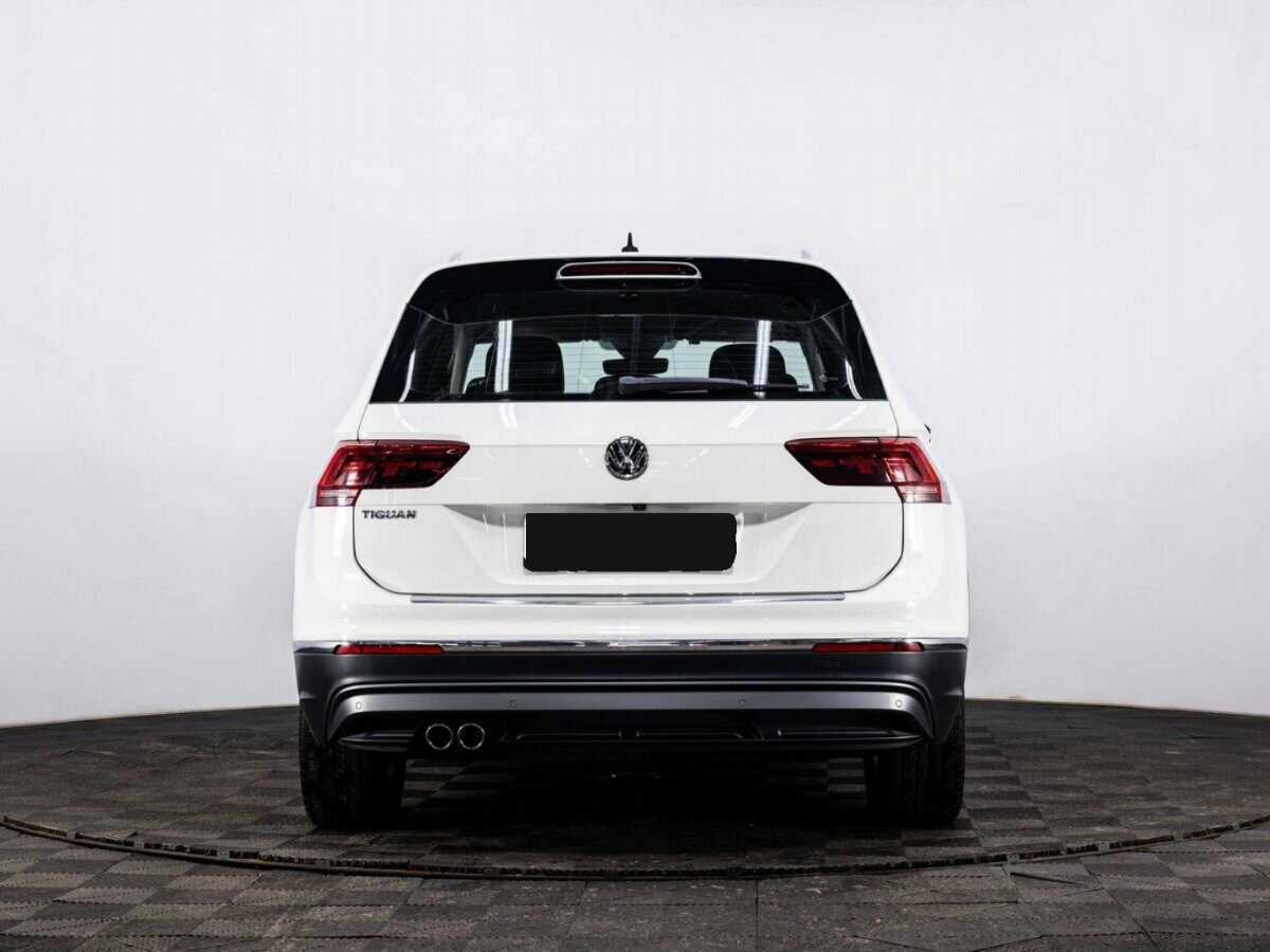 Volkswagen Tiguan, 2018 Фото №5
