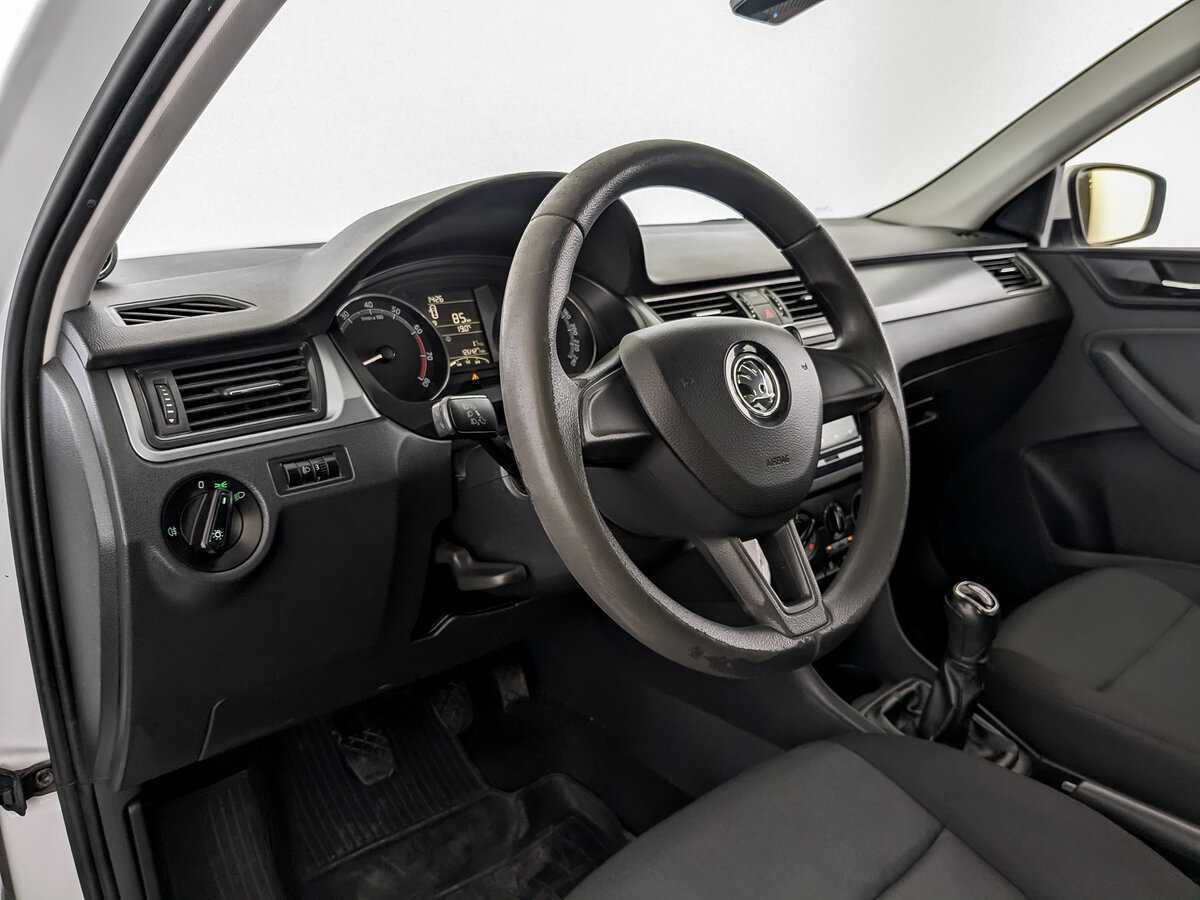 Skoda Rapid, 2019 Фото №16