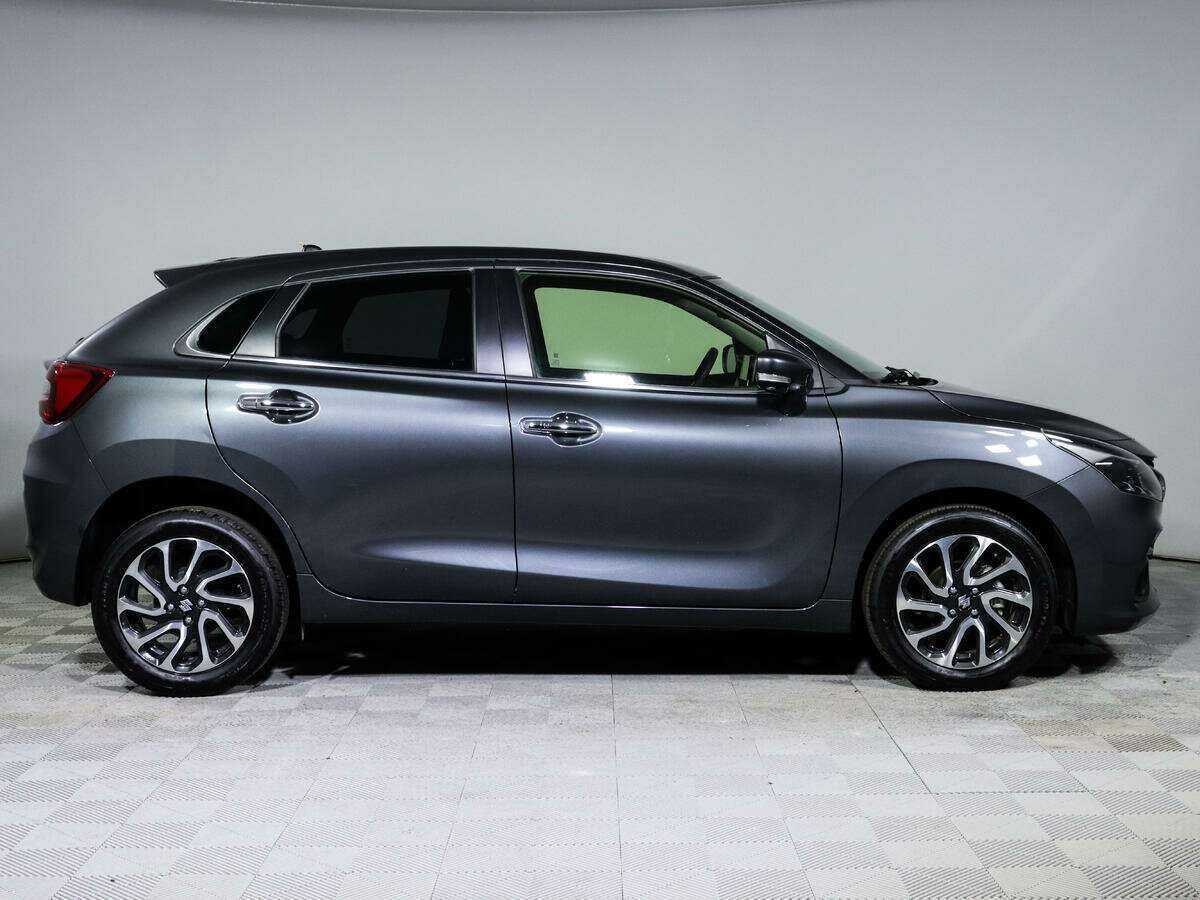 Suzuki Baleno, 2022 Фото №4