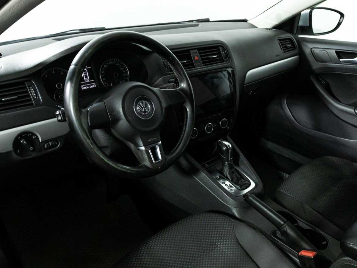 Volkswagen Jetta, 2012 Фото №11