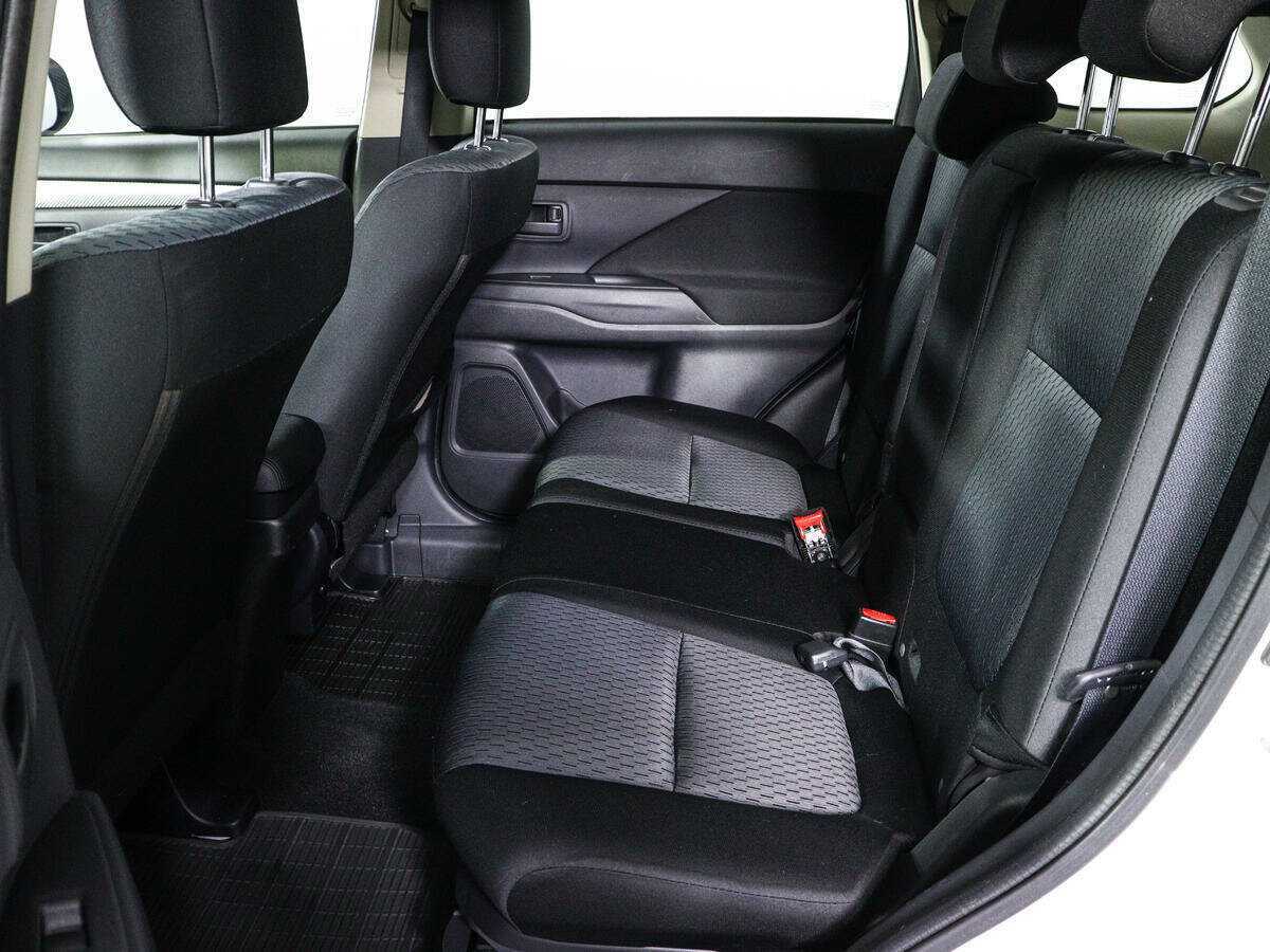 Mitsubishi Outlander, 2013 Фото №10