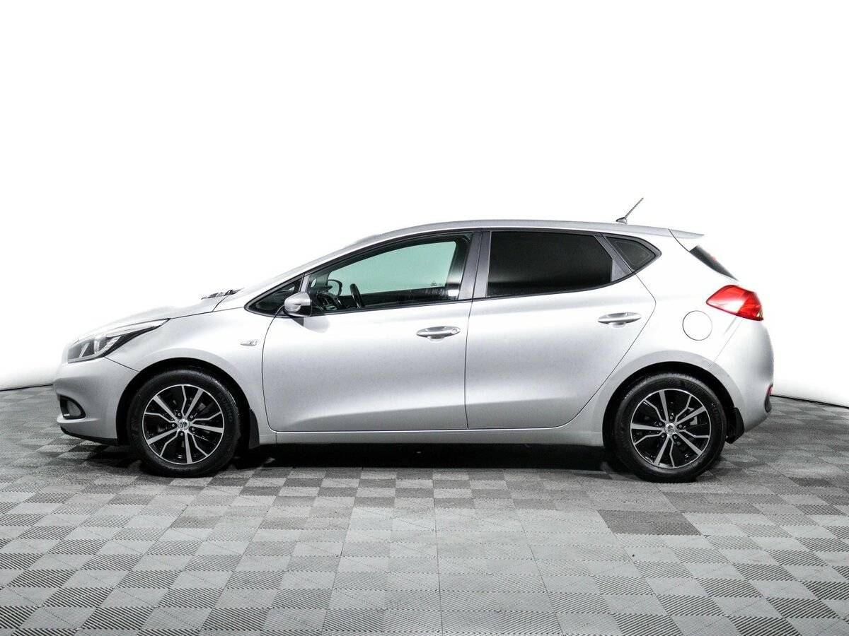 Kia Ceed, 2012 Фото №8