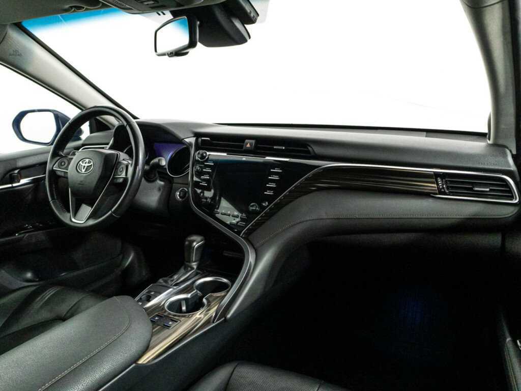 Toyota Camry, 2019 Фото №9
