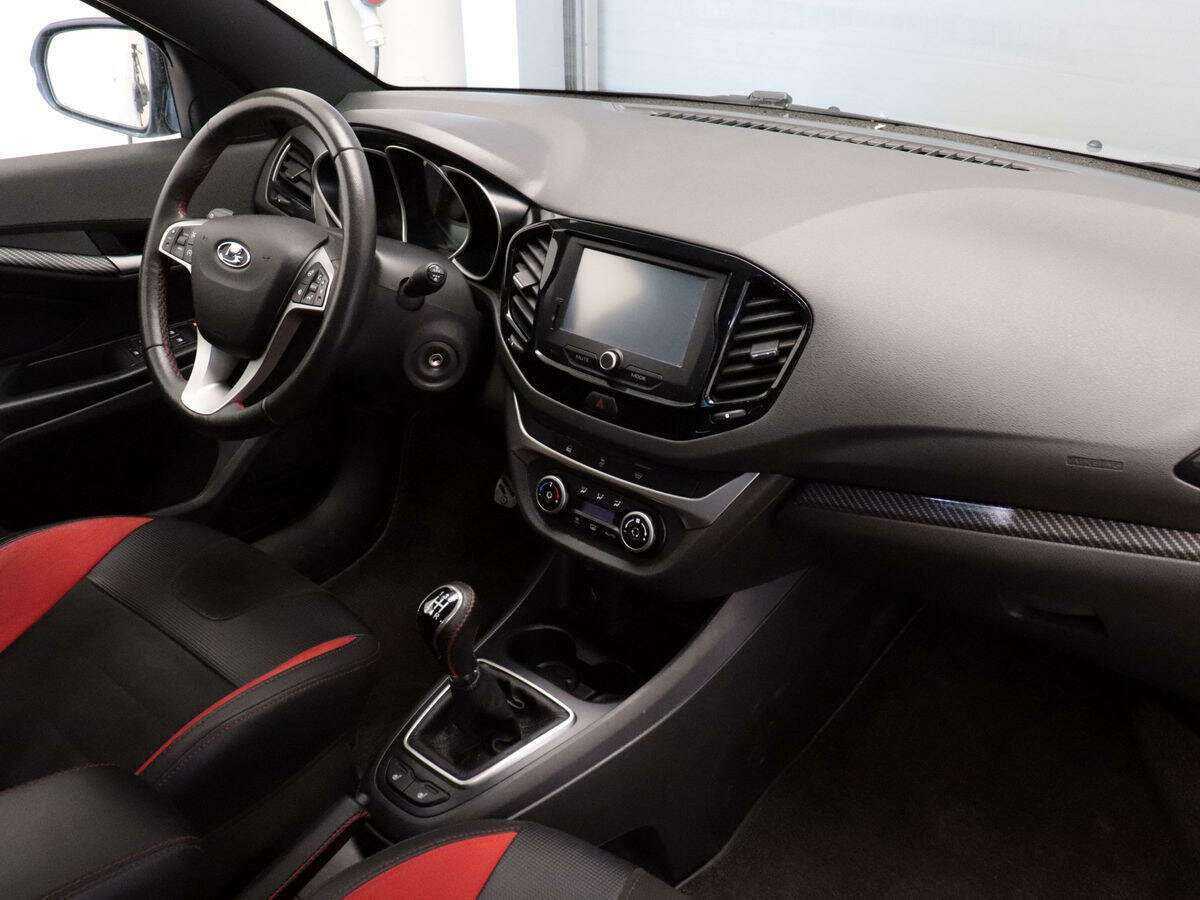 Lada (ВАЗ) Vesta Sport, 2020 Фото №7