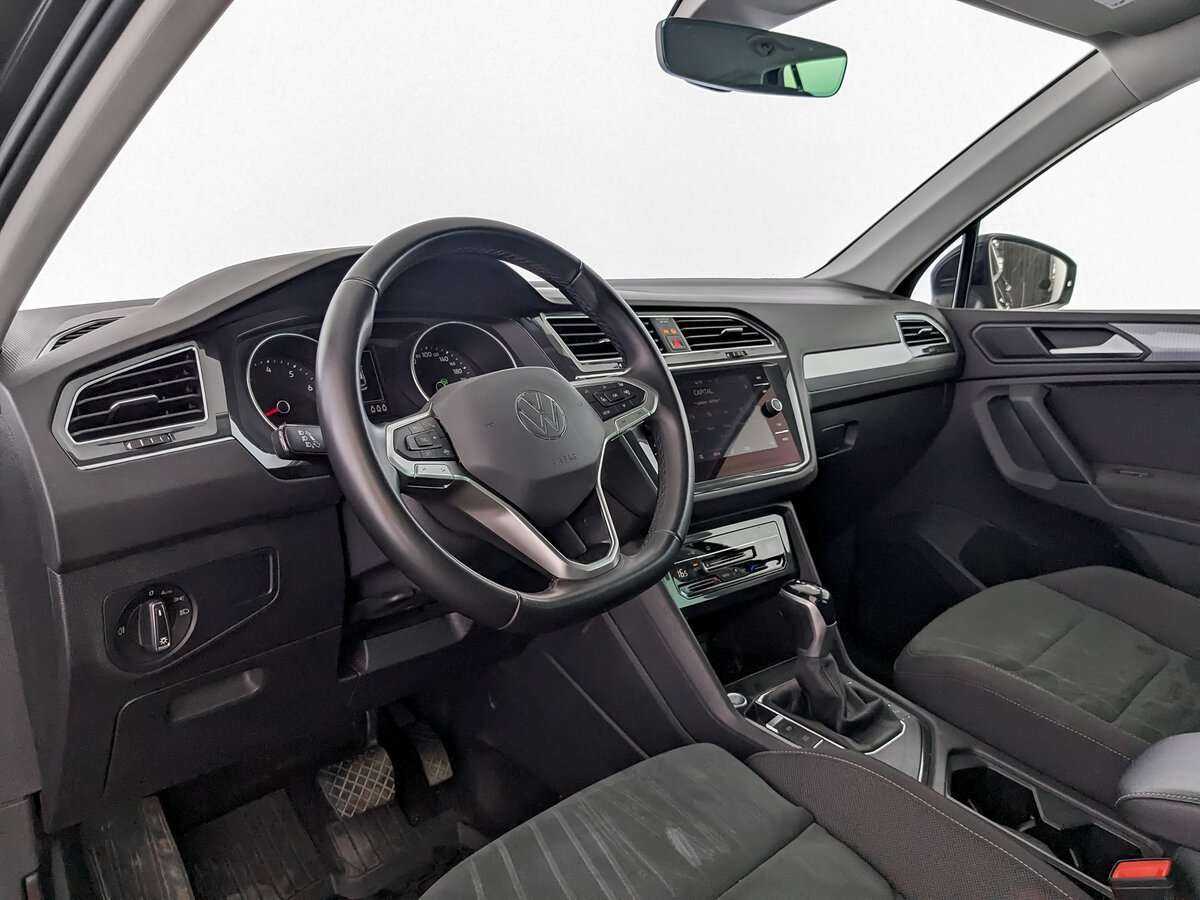 Volkswagen Tiguan, 2021 Фото №14