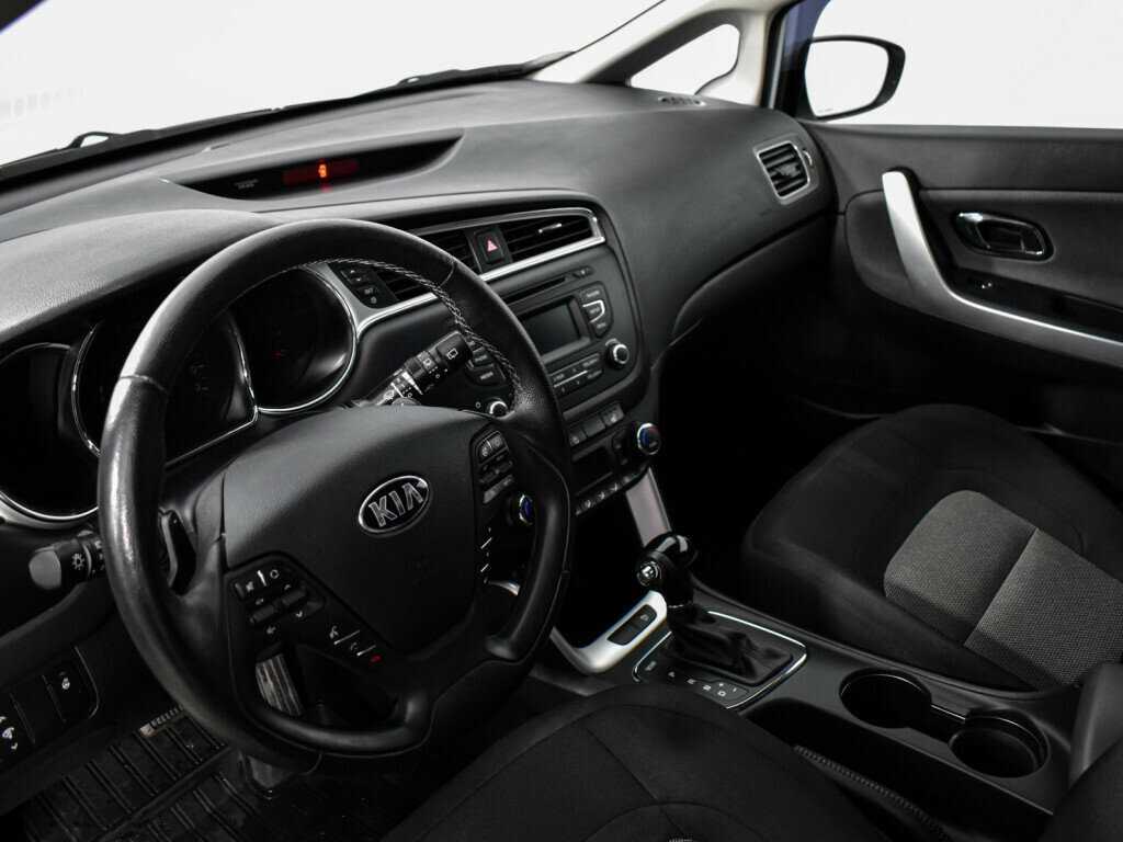 Kia Ceed, 2018 Фото №7