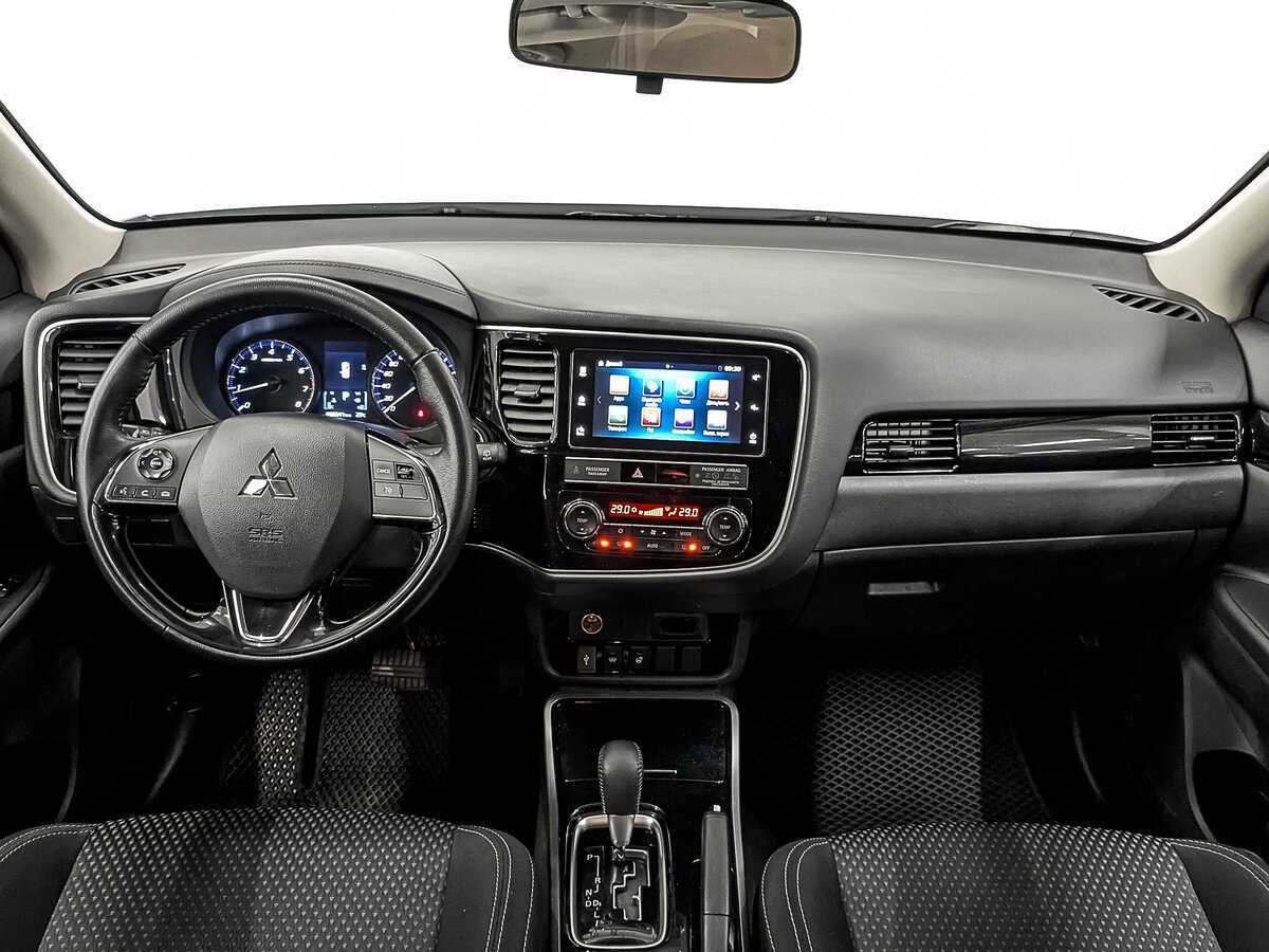 Mitsubishi Outlander, 2020 Фото №14