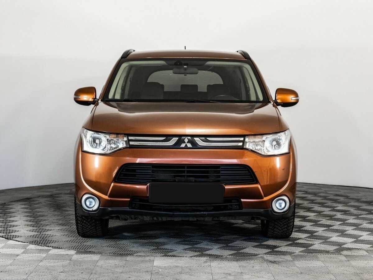 Mitsubishi Outlander, 2012 Фото №2