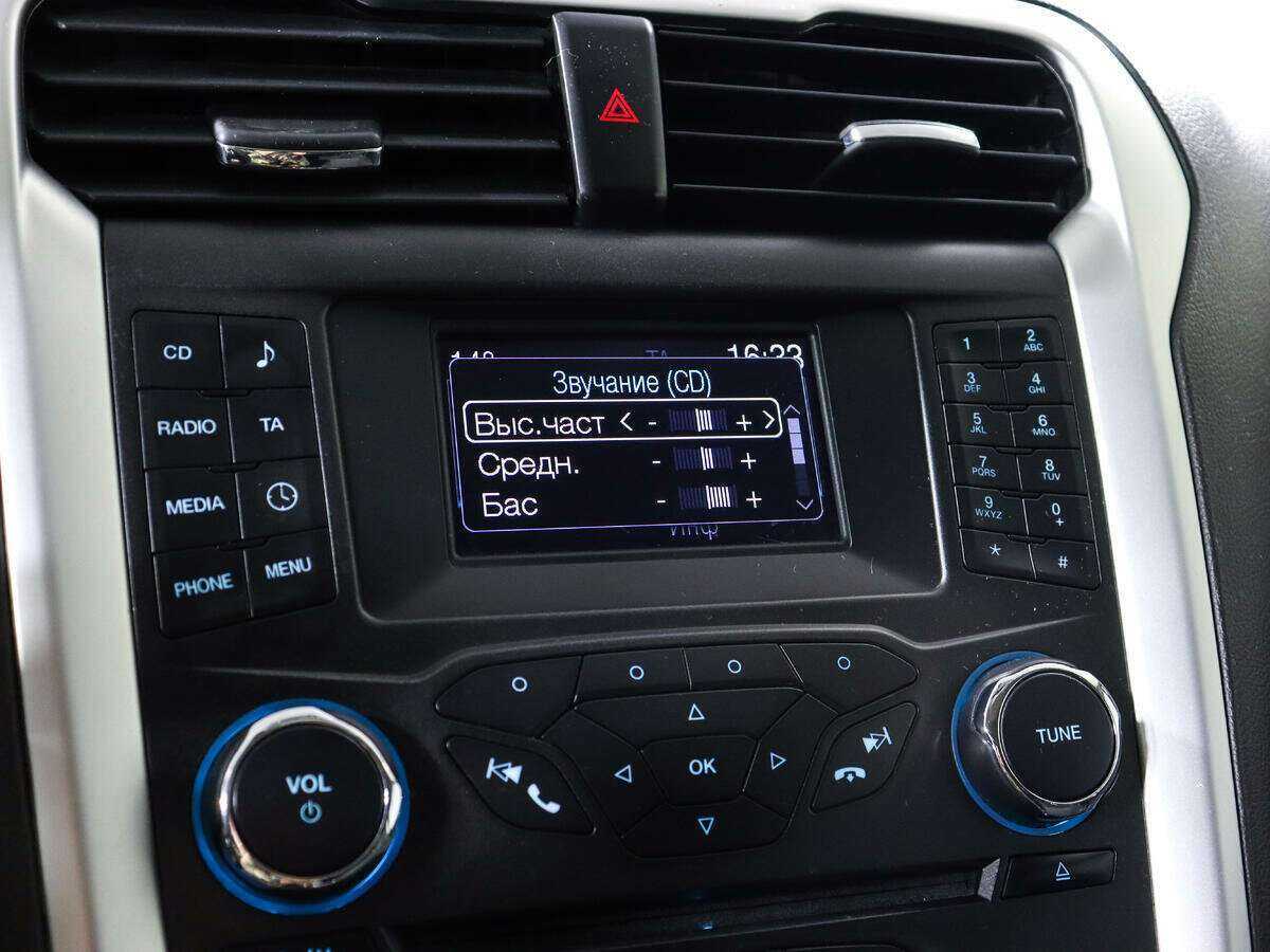 Ford Mondeo, 2016 Фото №12