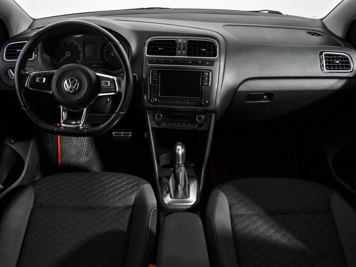 Volkswagen Polo, 2018 Фото №14