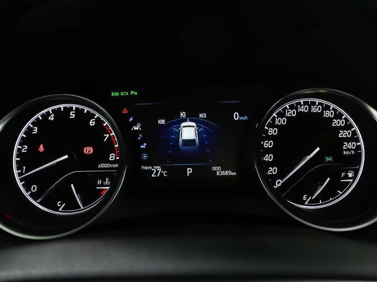 Toyota Camry, 2018 Фото №16